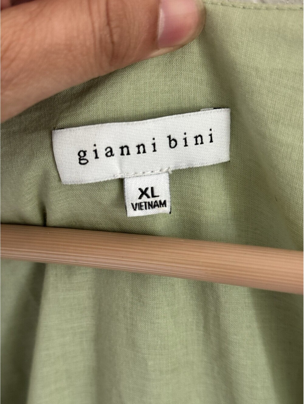 Gianni Bini Shelley V-Neck Long Sleeve Wrap Dress Sage Color Size Size X-Large - Picture 3 of 6